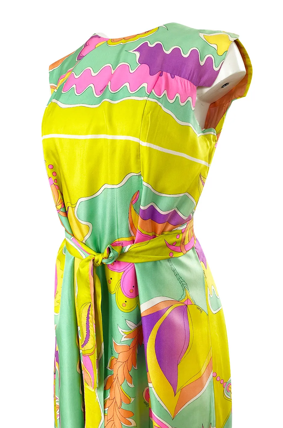 1960s Bessi Vivid Tropical Colors Printed Silk Twill Dress w Belt