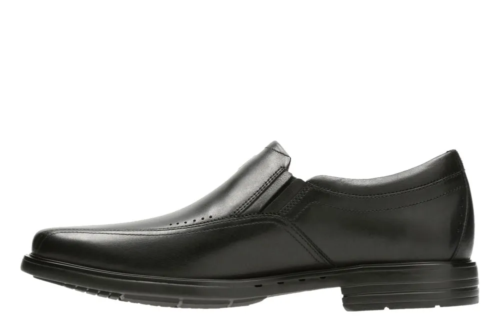 CLARKS FORMAL SLIP ON UNSHERIDEN GO