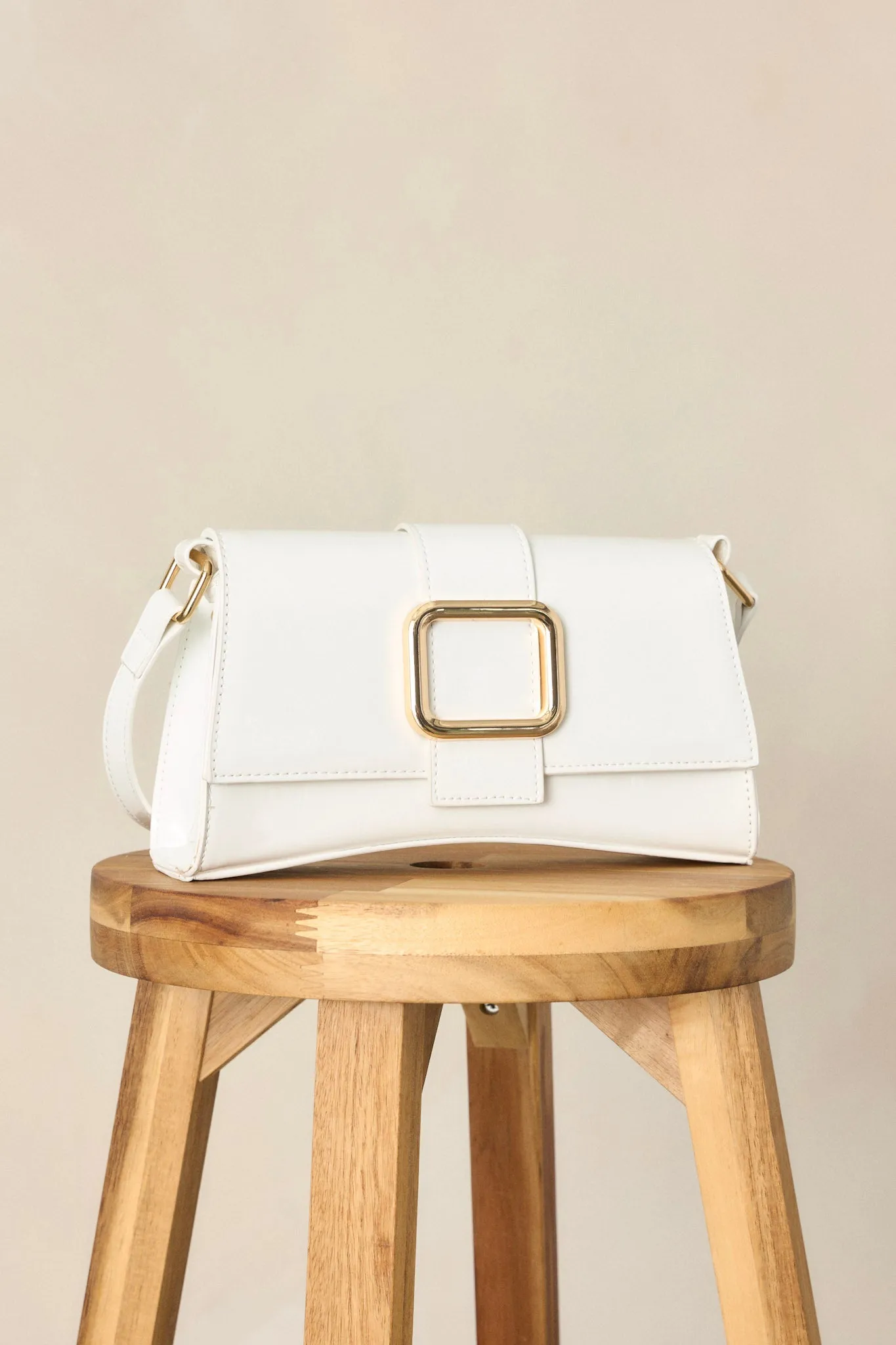 Elegant Allure Ivory Glossy Handbag