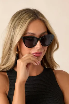 Here Comes the Sun Black Rounded Cat-Eye Sunglasses